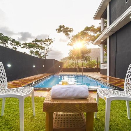 Black Stone Villa Karli Exterior photo